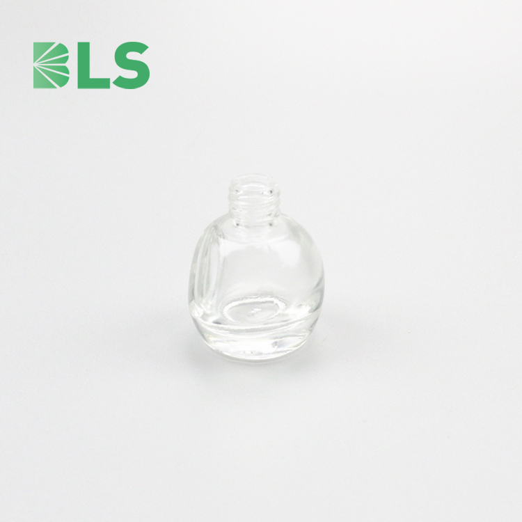 car hanging perfume bottle